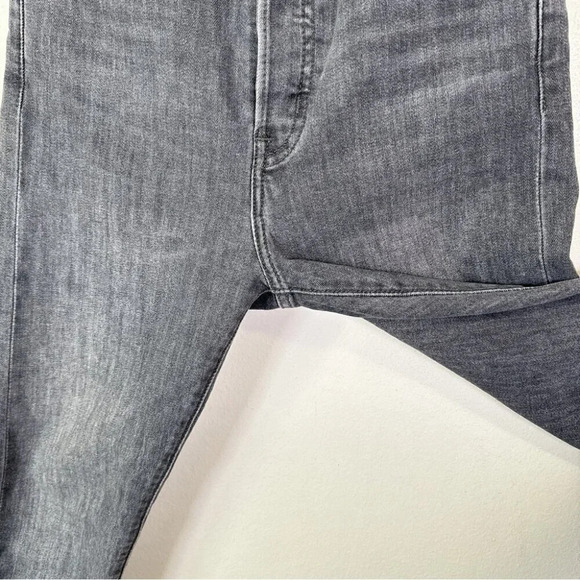 Levi's Womens Size 28 Wedgie Skinny  Grey Wash Frayed Hem Jeans - Picture 7 of 16